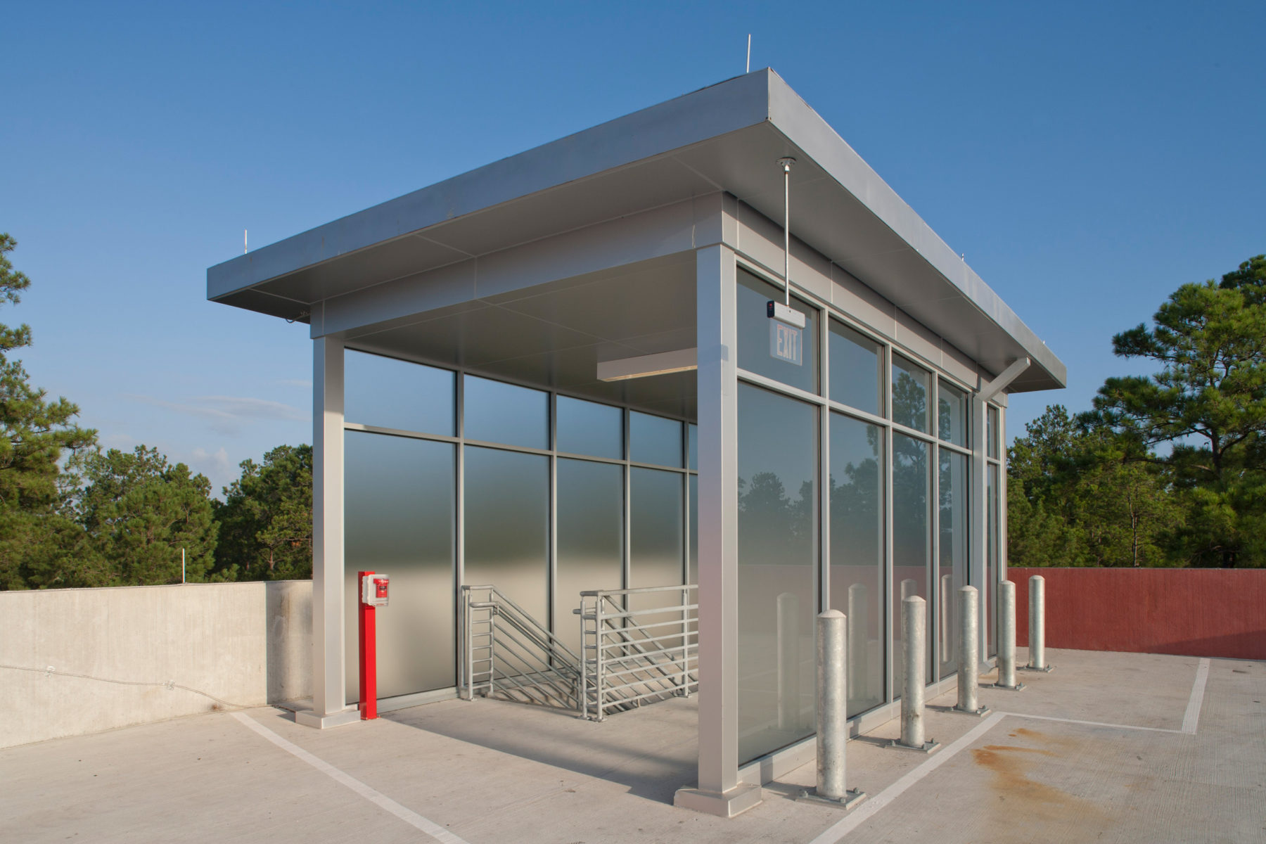 Montgomery Campus Parking Garage - HarrisonKornberg Architects