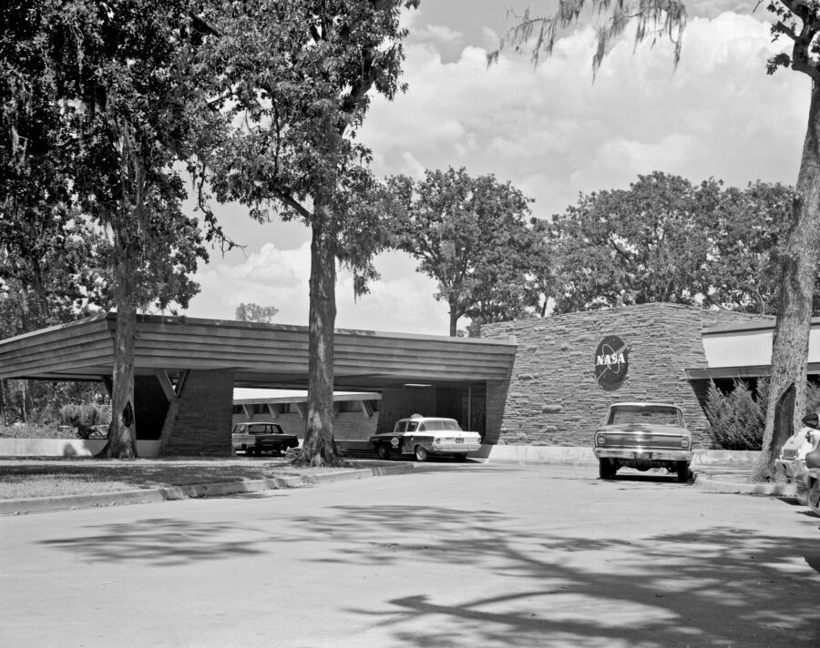 Gragg Building, former headquarters of NASA